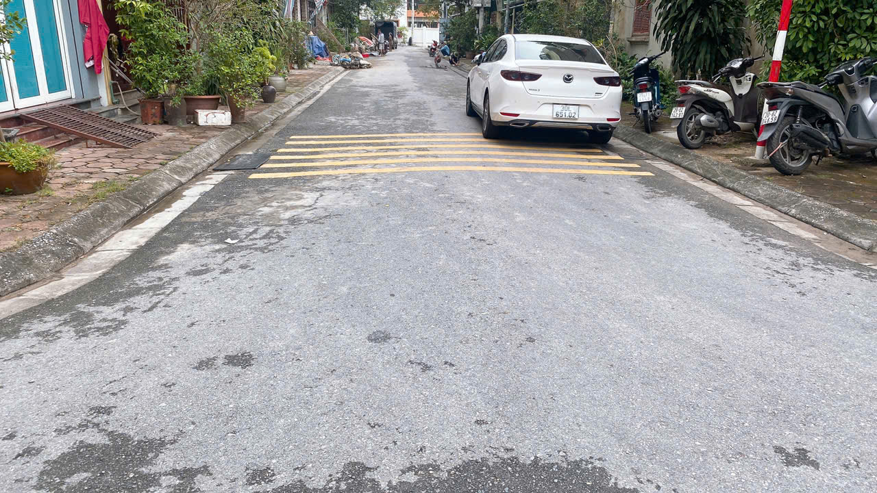 NHỈNH 9 TỶ MẢNH ĐẤT VÀNG GIA THƯỢNG - NGỌC THỤY 52M, MT6.2M, LÔ GÓC, Ô TÔ VÀO ĐẤT. - Ảnh 2