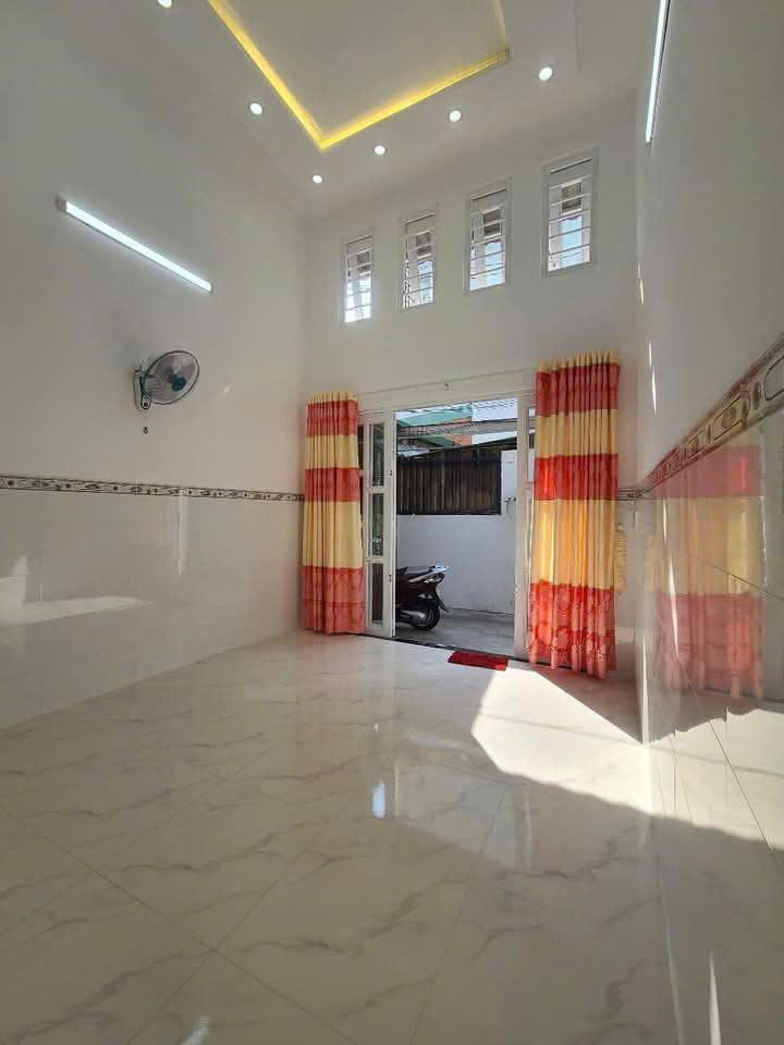 NHÀ ĐẸP- GIÁ TỐT  Cần bán nhanh 2 căn nhà vị trí tại quận 12,TPHCM - Ảnh 2
