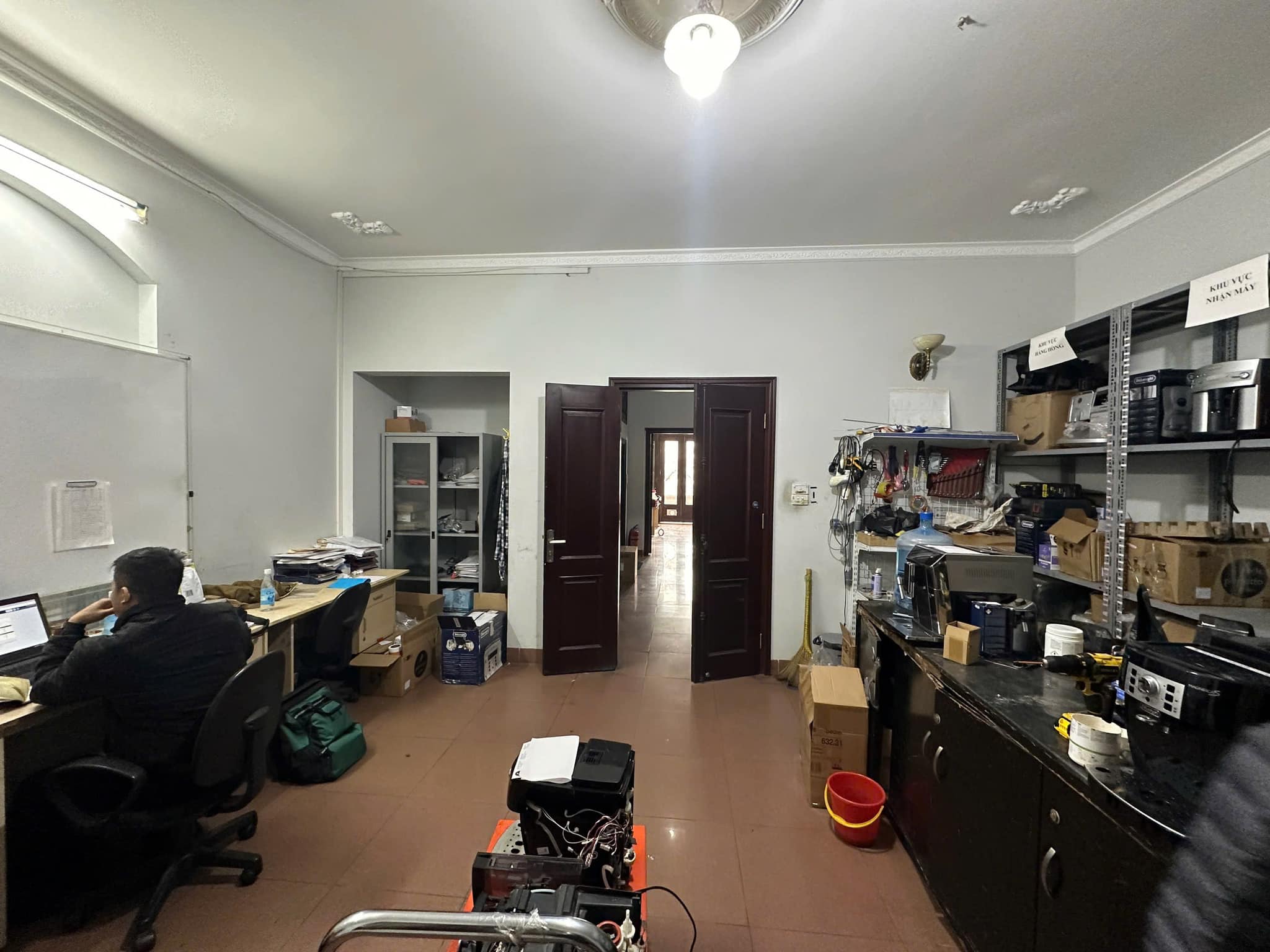 Nhà Phố Triệu  Đô, 6 Tầng – 2 Mặt Tiền Phố Văn Cao, Ba Đình, Hà Nội.  80m2  giá 98 Tỷ - Ảnh 2