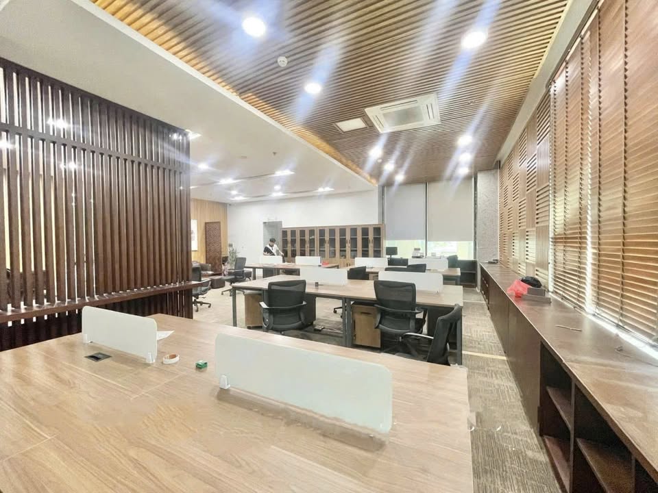 BÁN GẤP NHÀ PHỐ VŨ TRỌNG PHỤNG, KINH DOANH_DT 80M2, 8TẦNG THANG MÁY, MT 6M, 30TỶ - Ảnh chính