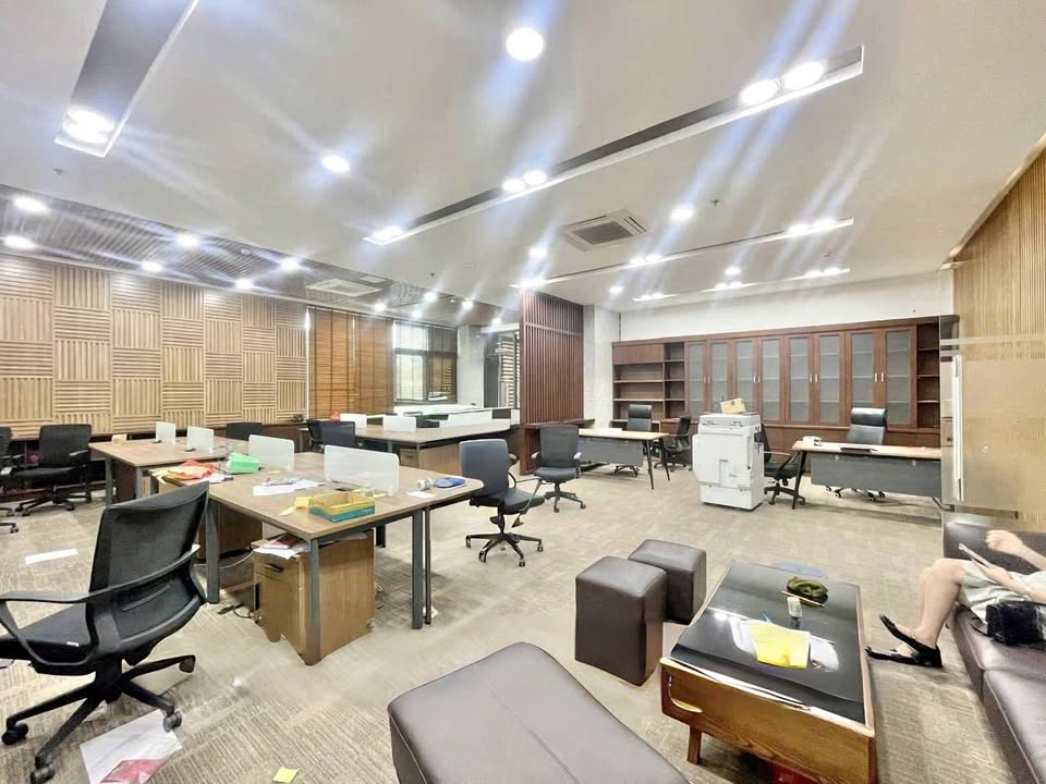 BÁN GẤP NHÀ PHỐ VŨ TRỌNG PHỤNG, KINH DOANH_DT 80M2, 8TẦNG THANG MÁY, MT 6M, 30TỶ - Ảnh 1