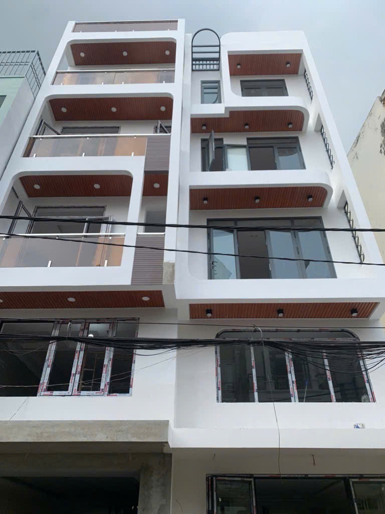 NHÀ PHỐ 6 TẦNG CÓ THANG MÁY (4.3x19) HXH 1/ NGUYỄN ẢNH THỦ Q12 - Ảnh 1