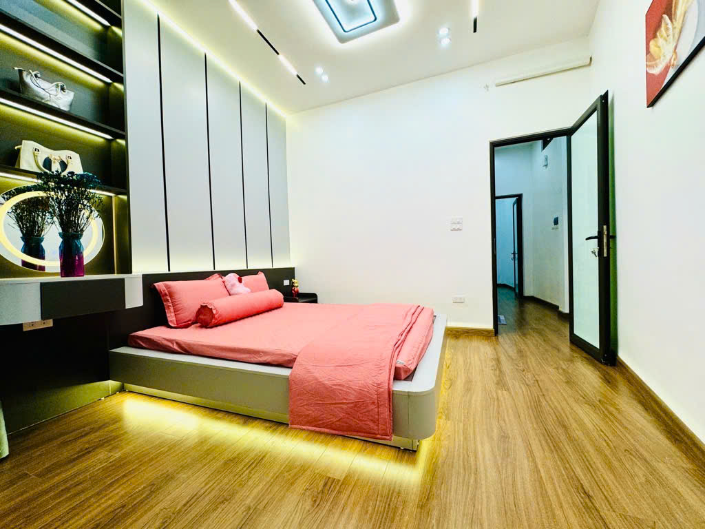 BÁN NHÀ NGỌC KHÁNH - NHÀ MỚI - LÔ GÓC - NGÕ THÔNG KD - 38M2X4T - 7.95 TỶ - Ảnh 4
