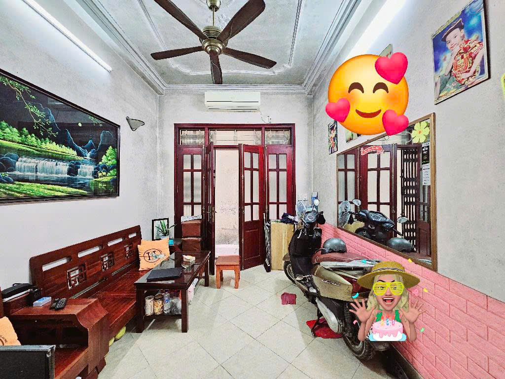 BÁN NHÀ KIM MÃ - DÂN XÂY TÂM HUYẾT - TẦM TIỀN HIẾM - 28M2X5T - 6.5 TỶ - Ảnh chính