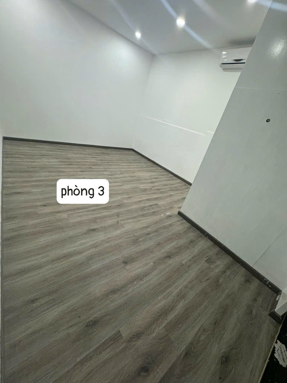 MÌNH CÒN 3 PHÒNG CHO THUÊ - GIÁ TỐT - LÊ VĂN SỸ - KHU TÂN BÌNH GIÁP PHÚ NHUẬN, HCM - Ảnh 3