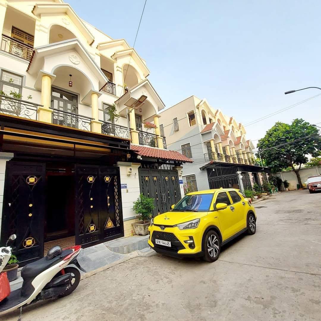 NHÀ KHU ĐỒNG BỘ CỰC ĐẸP ĐẼ VĂN MINH! ĐƯỜNG 8M Ô TÔ ĐẬU CỬA, GIÁP GÒ VẤP - Ảnh chính