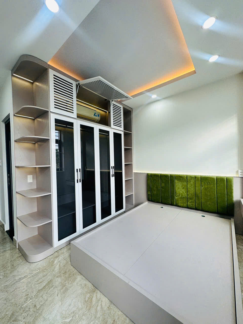 NHÀ KHU ĐỒNG BỘ CỰC ĐẸP ĐẼ VĂN MINH! ĐƯỜNG 8M Ô TÔ ĐẬU CỬA, GIÁP GÒ VẤP - Ảnh 2