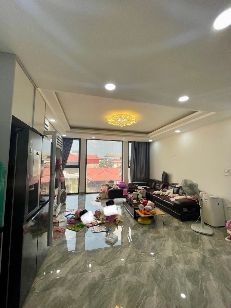 KIM NGƯU – NHÀ 5 TẦNG LÔ GÓC – CHỈ 11 TỶ 8– NGÕ RỘNG GẦN PHỐ - Ảnh 2