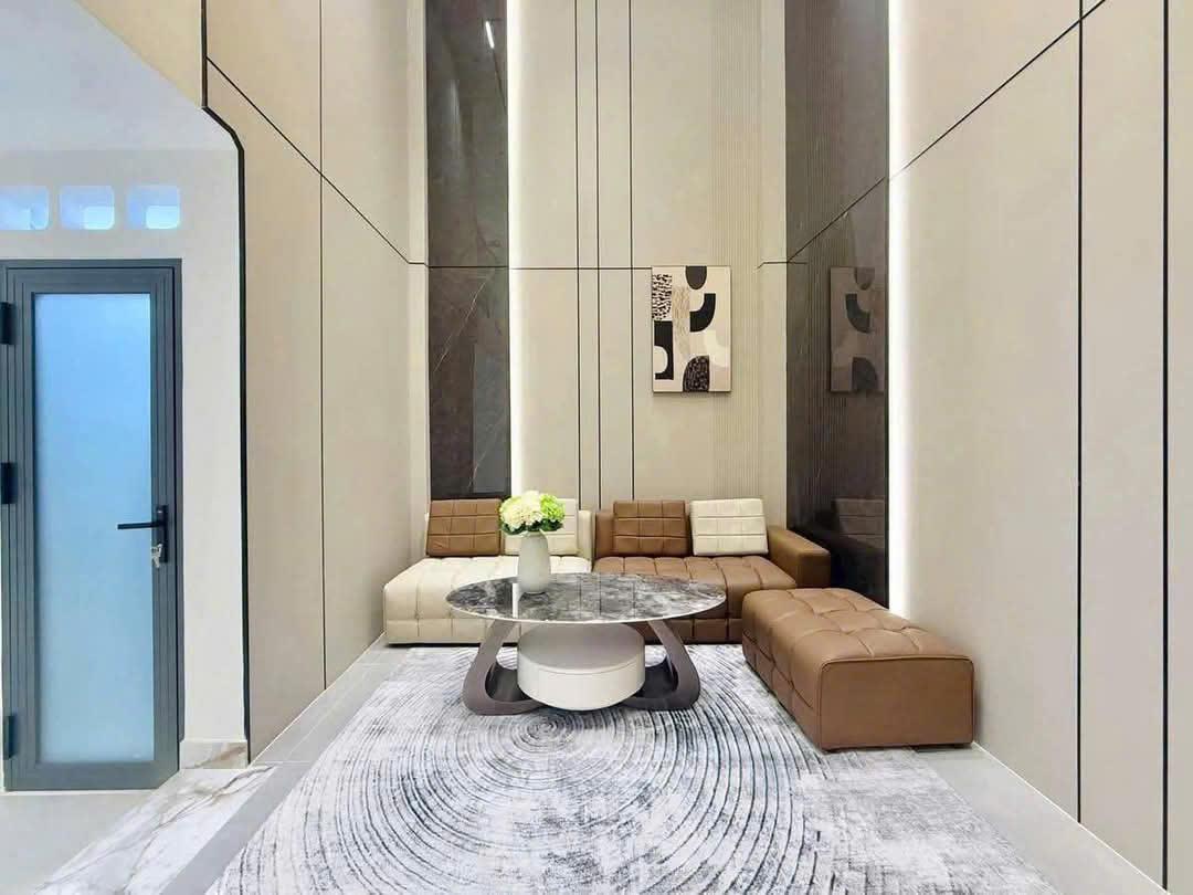 --Bán nhà hẻm C1, phường 13, quận Tân Bình; (85m2) 4 tầng - 11,6 tỷ - Ảnh 1