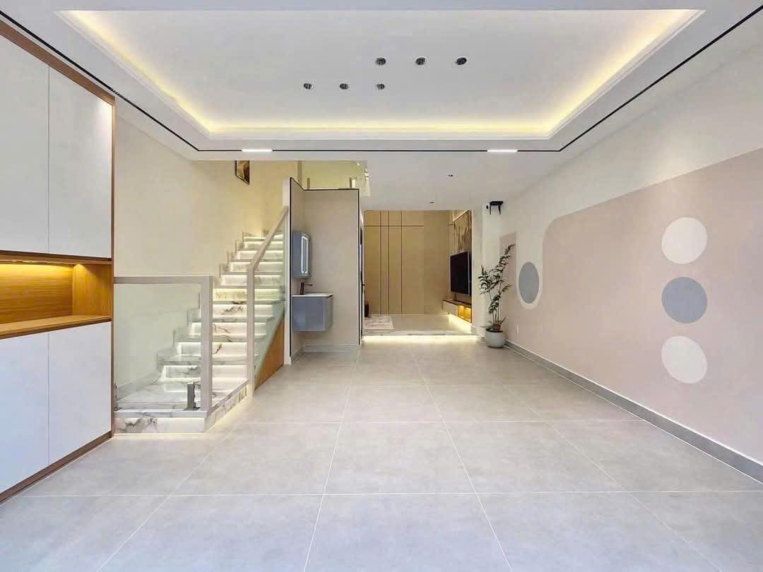 --Bán nhà hẻm C1, phường 13, quận Tân Bình; (85m2) 4 tầng - 11,6 tỷ - Ảnh 2