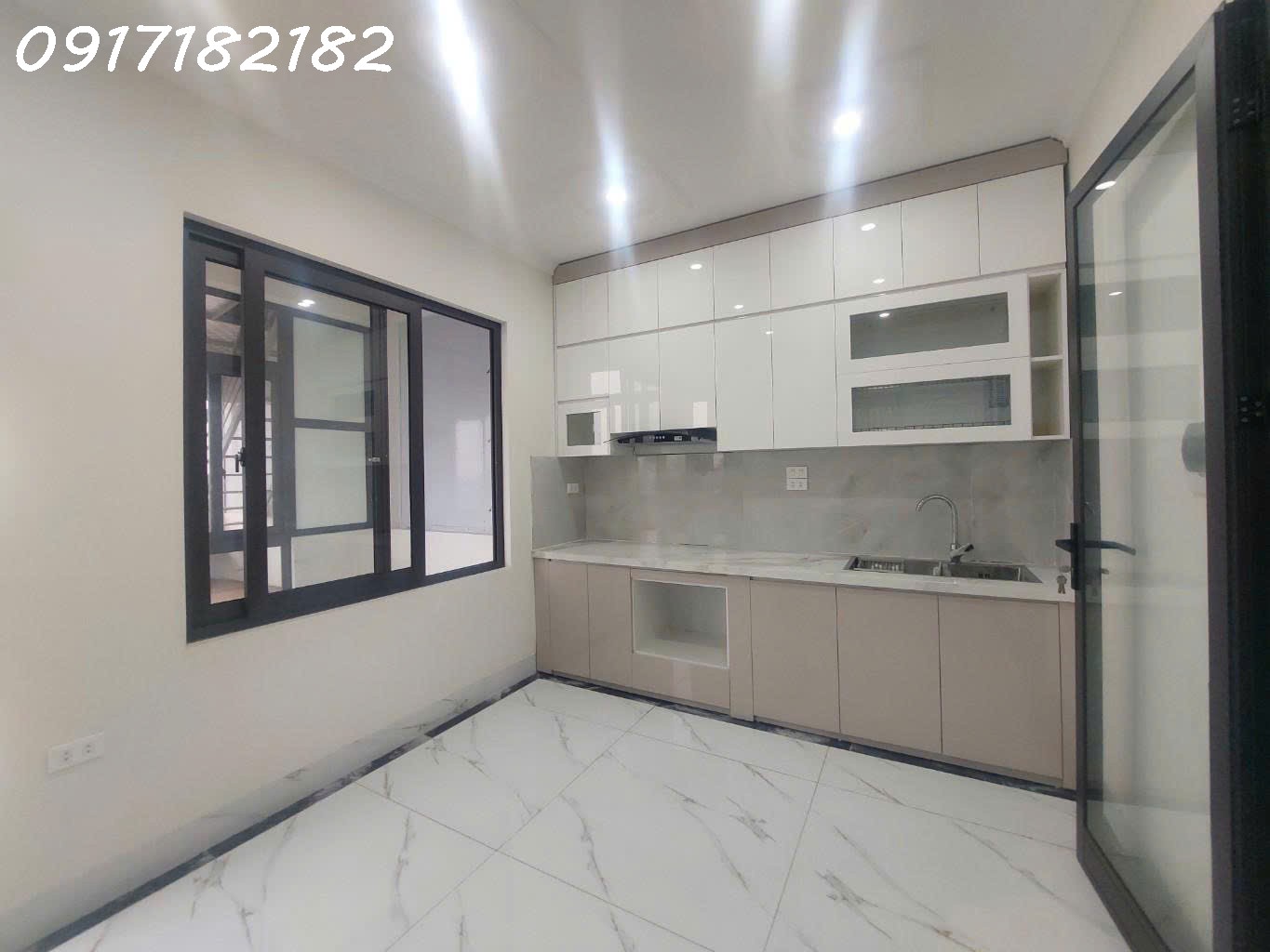 NGÕ THÔNG Ô TÔ TRÁNH, KINH DOANH, 6 TẦNG THANG MÁY MỚI ĐẸP LONG LANH, 2 THOÁNG - Ảnh 1