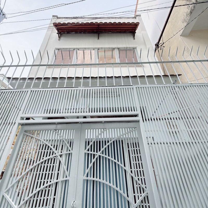 N284- Nhà Bán Quận 3 , Trần Quang Diệu ,  60M2 ,  ngang đẹp 4.3m2 , xây bê tông cốt thép  Giá 6 tỷ - Ảnh 2