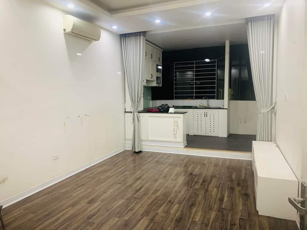 Cực ĐỘC Tập thể mặt phố Ba Đình - Ảnh 2