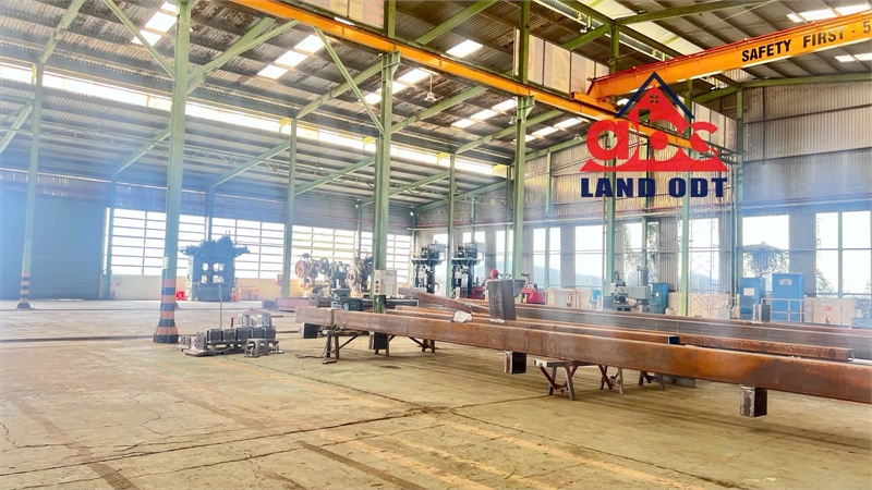 XT035 Nhà xưởng sản xuất CNC, CN phụ trợ, có sẵn cầu trục trọng tải lớn. giao liền - Ảnh 1