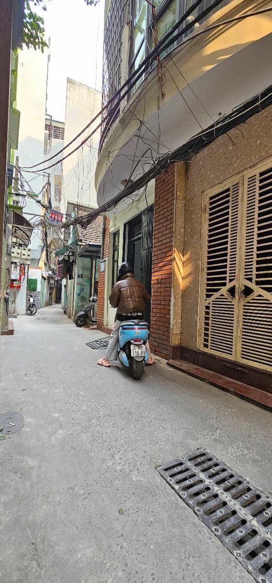 Bán nhà Trần Khát Chân 35m2 -4T gần phố-6N ba gác đua - Ảnh chính
