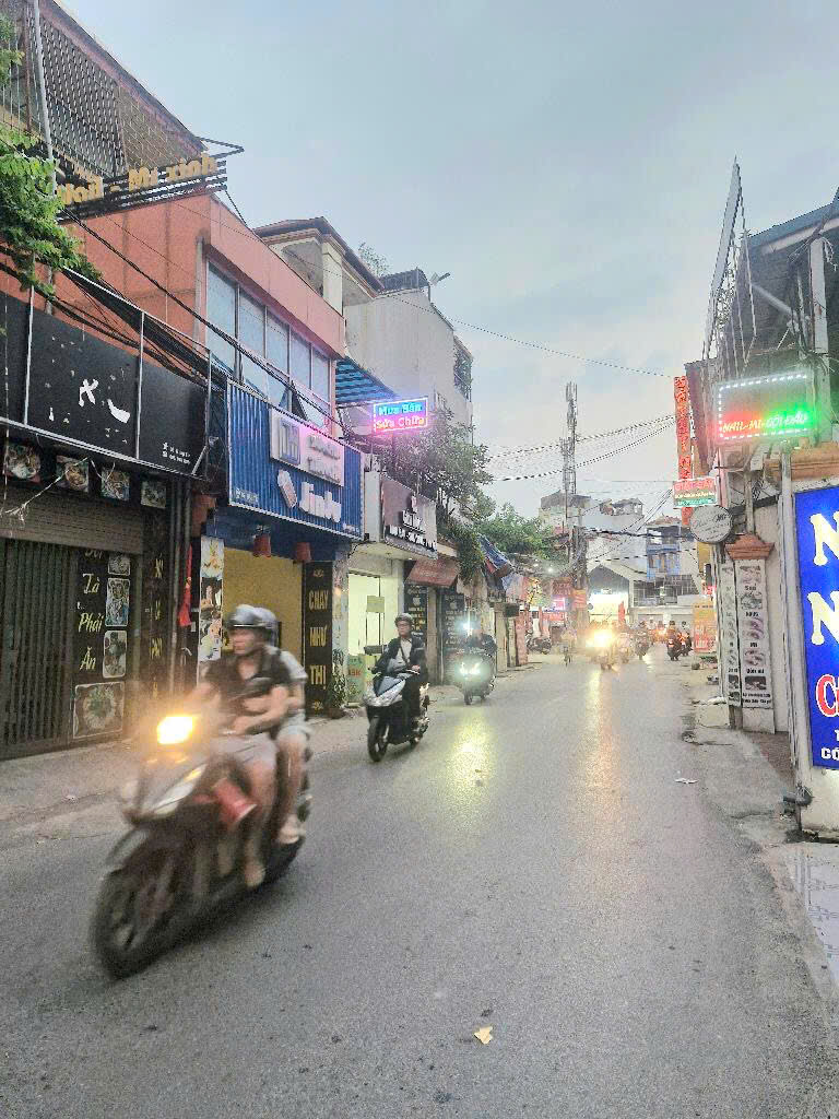 MẶT HỒ, MẶT PHỐ ĐỐNG ĐA KINH DOANH - LÔ GÓC THOÁNG 2 MẶT - CHỦ CẦN THANH KHOẢN GẤP. - Ảnh chính