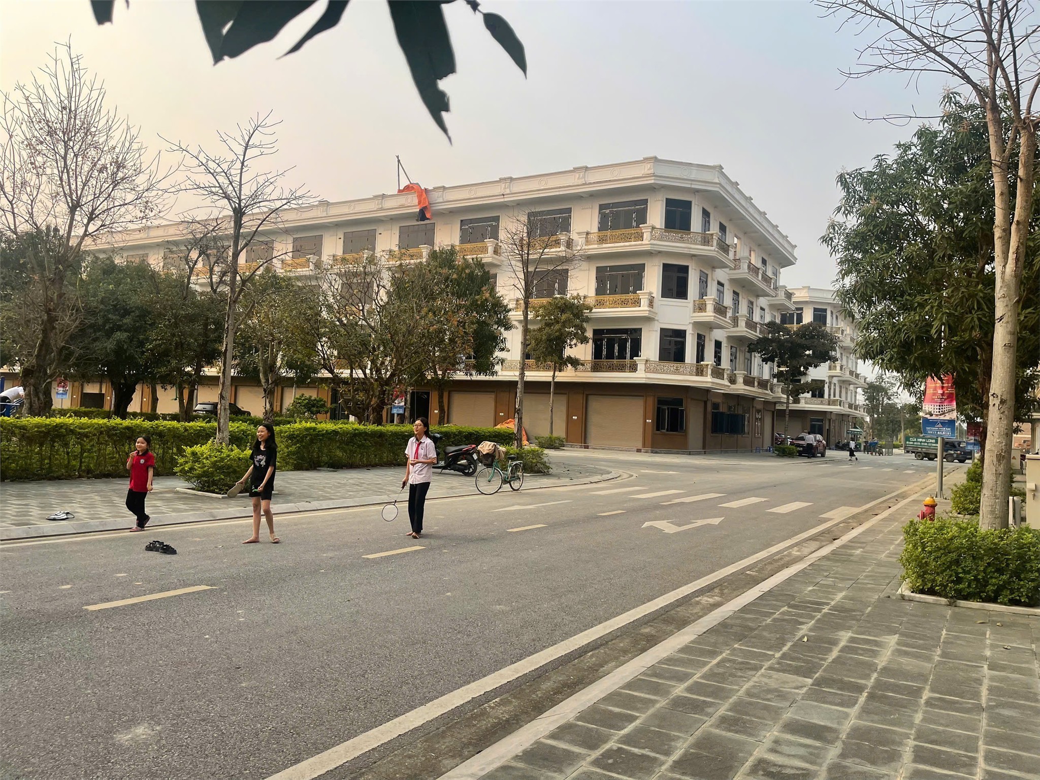 CĂN GÓC MT 11m VIP. KĐT XUÂN HƯNG. VIEW CÔNG VIÊN. LH: 0966343969 - Ảnh 1