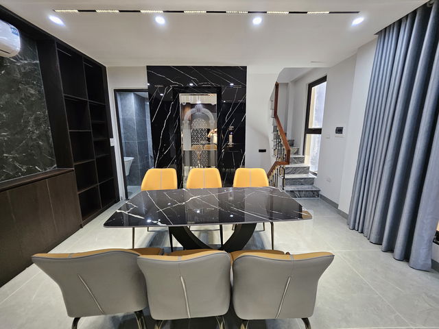 NHÀ MỚI Ô TÔ ĐỖ CỔNG Ngọc Lâm 47m2 X6 tầng, mặt tiền 6m,8.3 tỷ Long Biên. - Ảnh 3