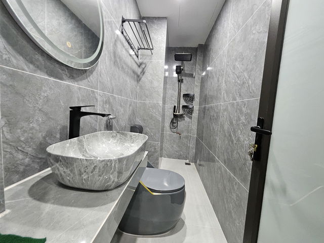 NHÀ MỚI Ô TÔ ĐỖ CỔNG Ngọc Lâm 47m2 X6 tầng, mặt tiền 6m,8.3 tỷ Long Biên. - Ảnh 2