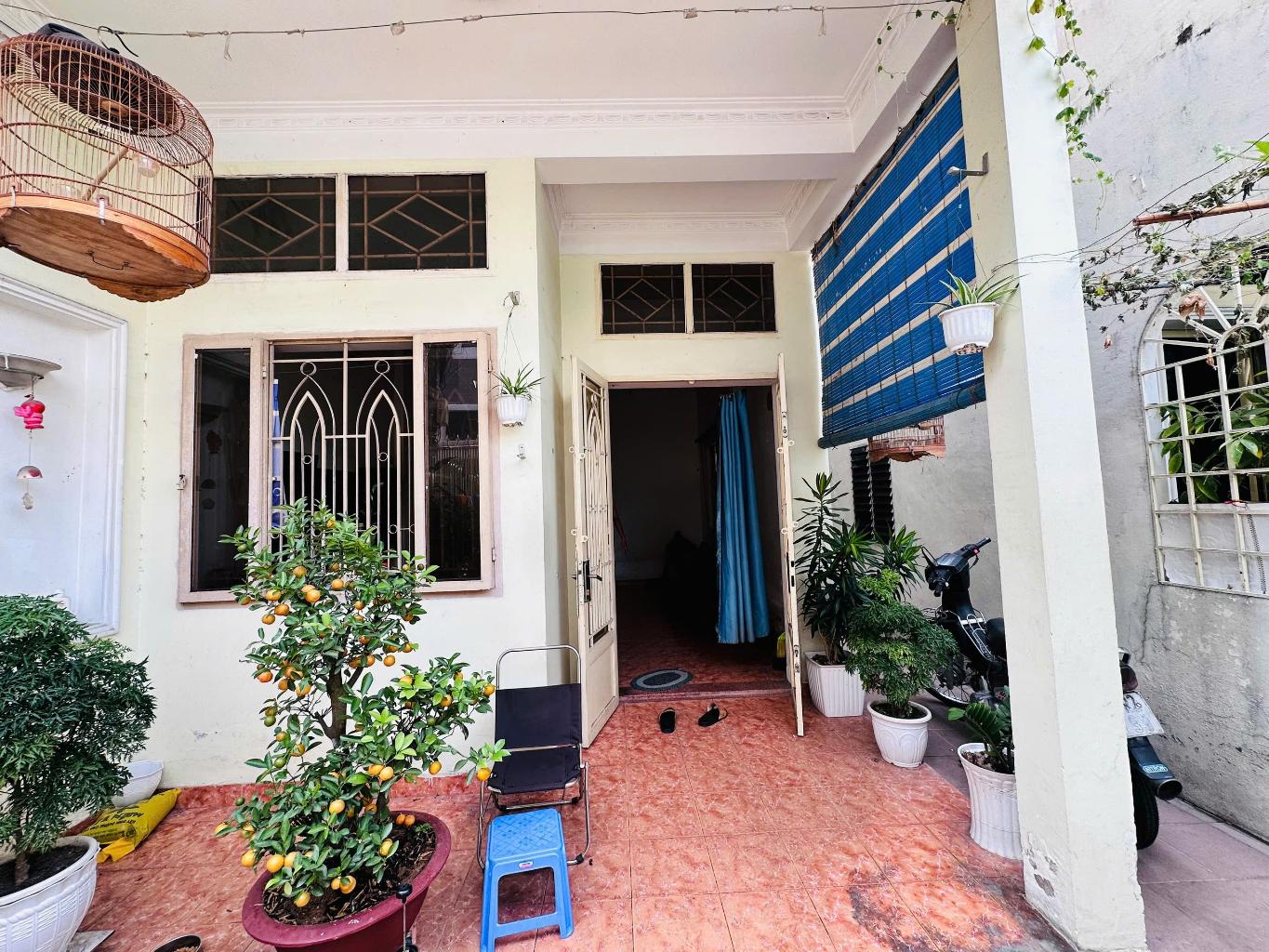 NHÀ B.ÁN - GẦN ST LOTTE NG.V.LƯỢNG & CV LÀNG HOA GV - DT 75M² - 2 TẦNG CHỈ HƠN 5 TỶ. - Ảnh 1