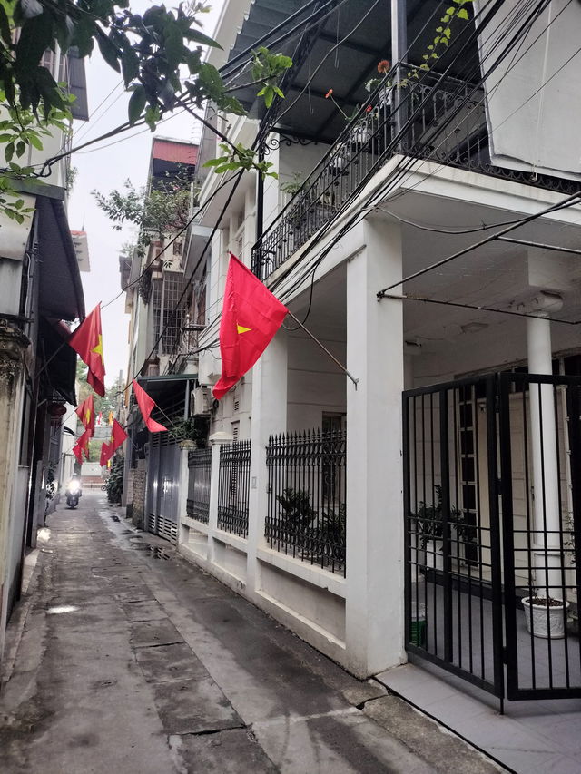 BÁN ĐẤT Nguyễn Văn Cừ- Long Biên NGÕ THÔNG,RỘNG BA GÁC QUA 60m2 mặt tiền 6.5m,11.95 tỷ. - Ảnh chính