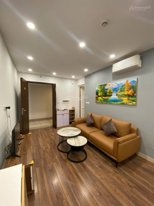 Bán chung cư FLC 36 Phạm Hùng, tầng đẹp, nội thất cơ bản. Giá bán 4.2 tỷ bao phí sang tên - Ảnh 1