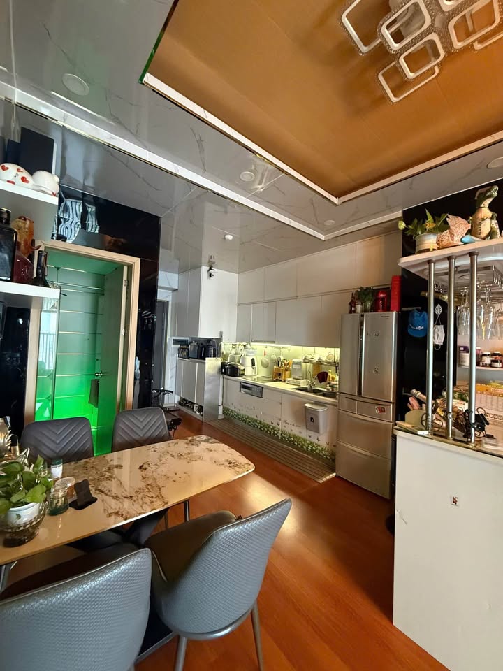 Căn hộ The Star 52m2. 2 phòng ngủ full nội thất cao cấp,Tầng 14 view hồ bơi,Quận Bình Tân - Ảnh chính