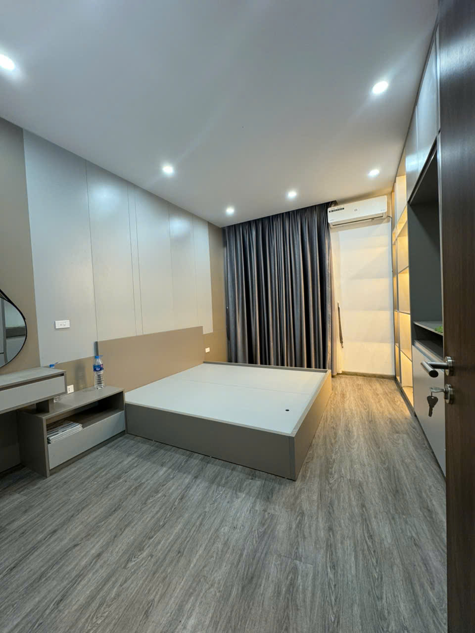 NHÀ ĐẸP - GIÁ TỐT Chính chủ cần bán nhanh căn nhà vị trí đẹp tại quận Long Biên, TP Hà Nội - Ảnh 2