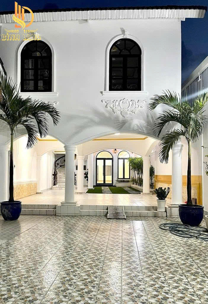 Biệt thự Mặt Tiền Bùi Văn Ngữ 600M2 Thới Tam Thôn Hóc Môn 3X Tỷ - Ảnh 2