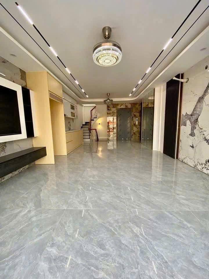 MẶT NGÕ Ngọc Thụy 50m,6 tầng,THANG MÁY-NGÕ THÔNG-GR ÔTÔ 7 CHỖ- LÔ GÓC 2 THOÁNG,giá 14.xtỷ - Ảnh chính
