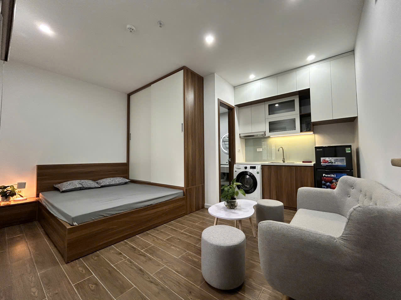 CHO THUÊ CHUNG CƯ MINI FULL NỘI THẤT TẠI NGÕ 250 KHƯƠNG TRUNG, THANH XUÂN - Ảnh chính