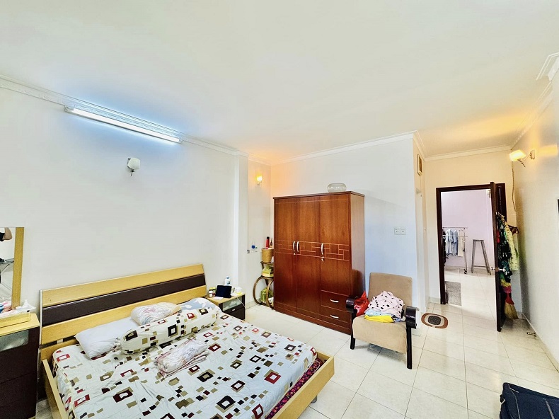 Bán nhà mặt tiền kinh doanh Nguyễn Văn Đậu, P11, Bình Thạnh, 82m2, 4 tầng, giá rẻ - Ảnh 2