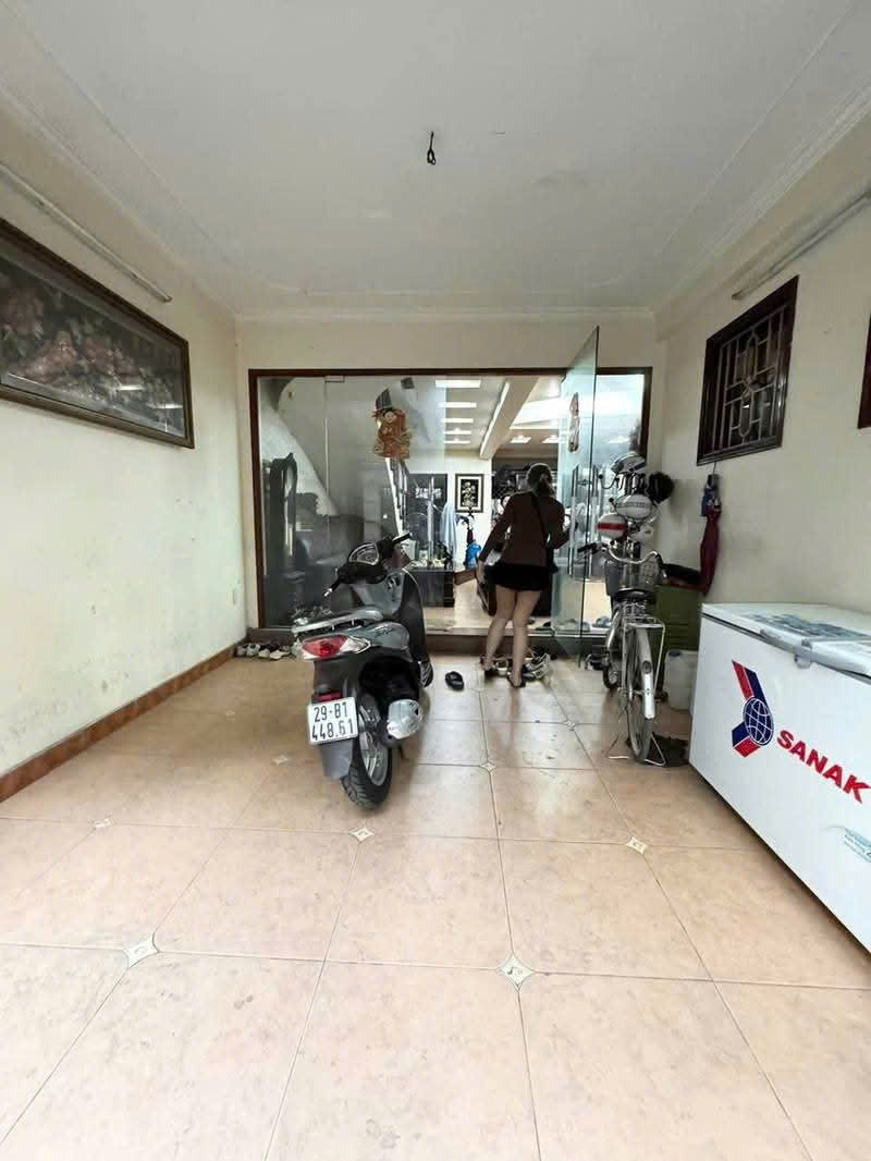 Bán nhà Trung Tâm Ba Đình . DT 76m2 ; 4T ; MT>7m ; Giá 18,5 tỷ - Ảnh 4
