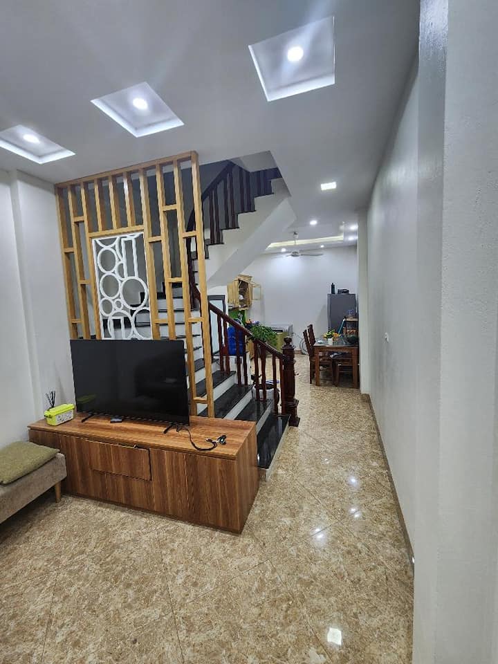 BÁN NHÀ YÊN HÒA💥 CẦU GIẤY💥48M2 x 5T💥 11.5 TỶ💥 GẦN PHỐ💥 NGÕ SH QUAY ĐẦU💥DÒNG TIỀN 30TR/T - Ảnh chính