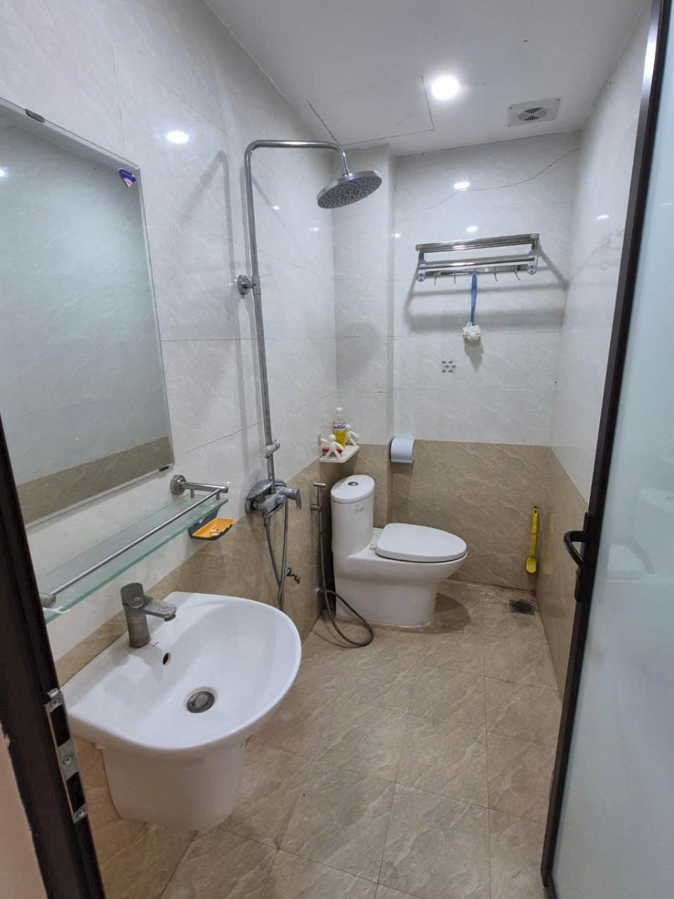 Bán nhà 5 tầng Xuân La - Kinh Doanh - ô tô đỗ cửa - Ảnh chính
