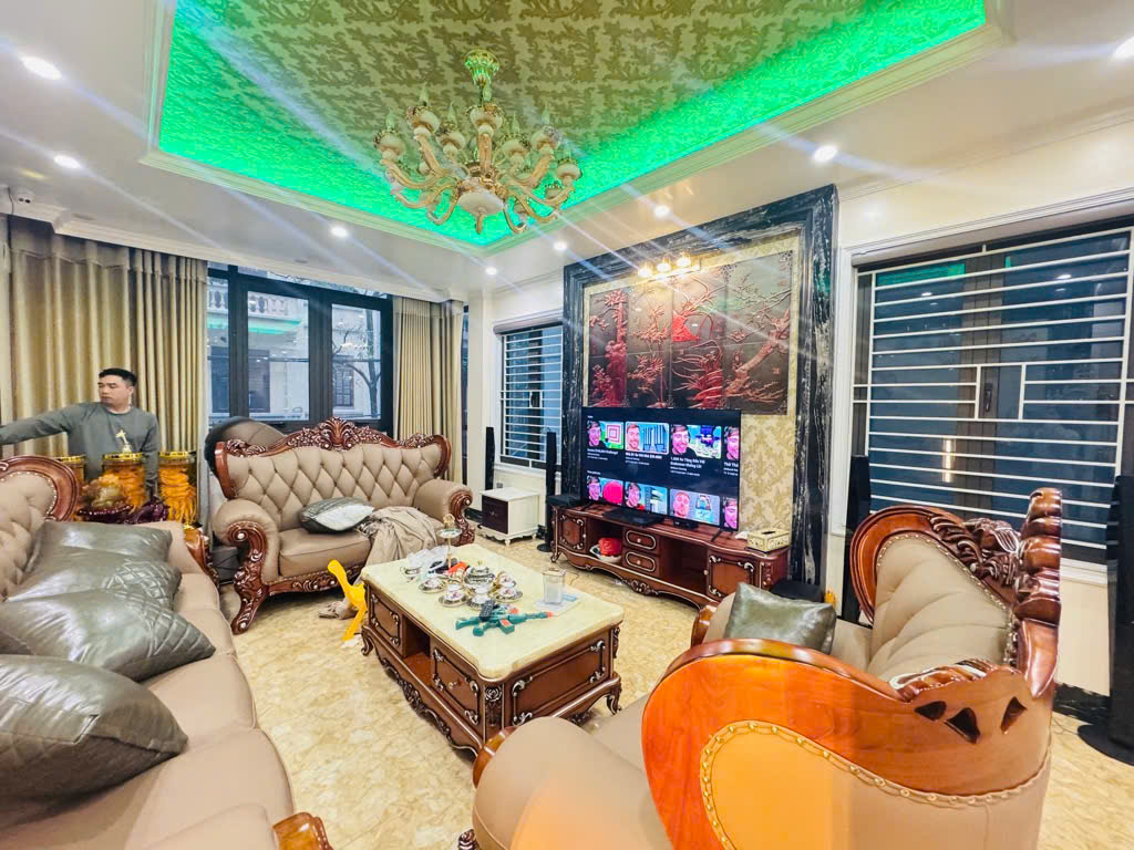PHÂN LÔ PHẠM TUẤN TÀI CẦU GIẤY, ÔTÔ TRÁNH, SÁT PHỐ, KINH DOANH, DT 65M2 x5T, NHỈNH 22 TỶ - Ảnh 1