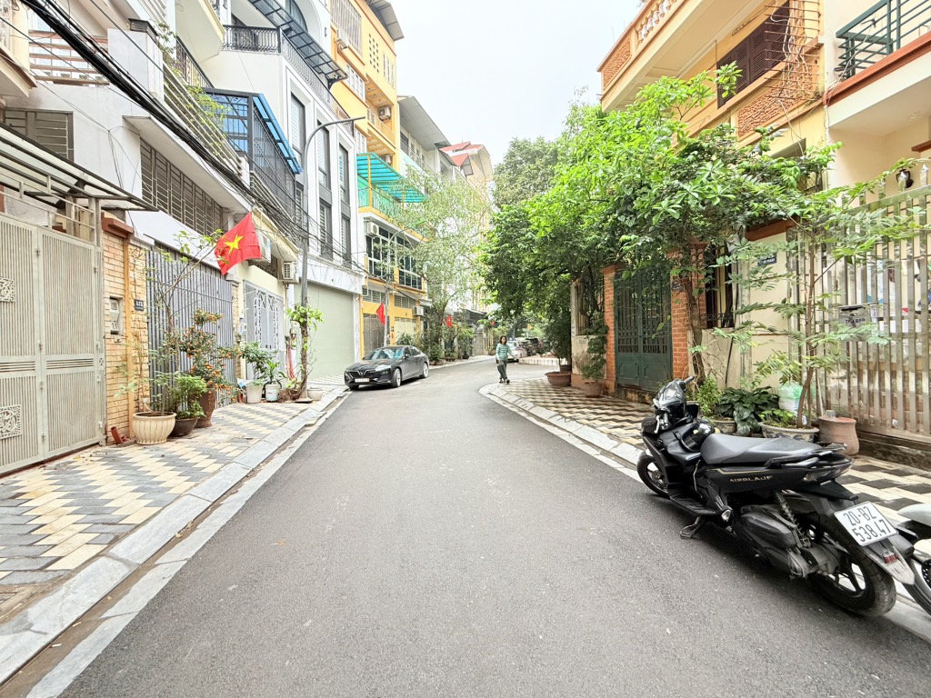 BÁN NHÀ PHÂN LÔ VỈA HÈ - THANG MÁY 6 TẦNG, VÕ CHÍ CÔNG - TÂY HỒ - DT 53M2 - Ảnh 2