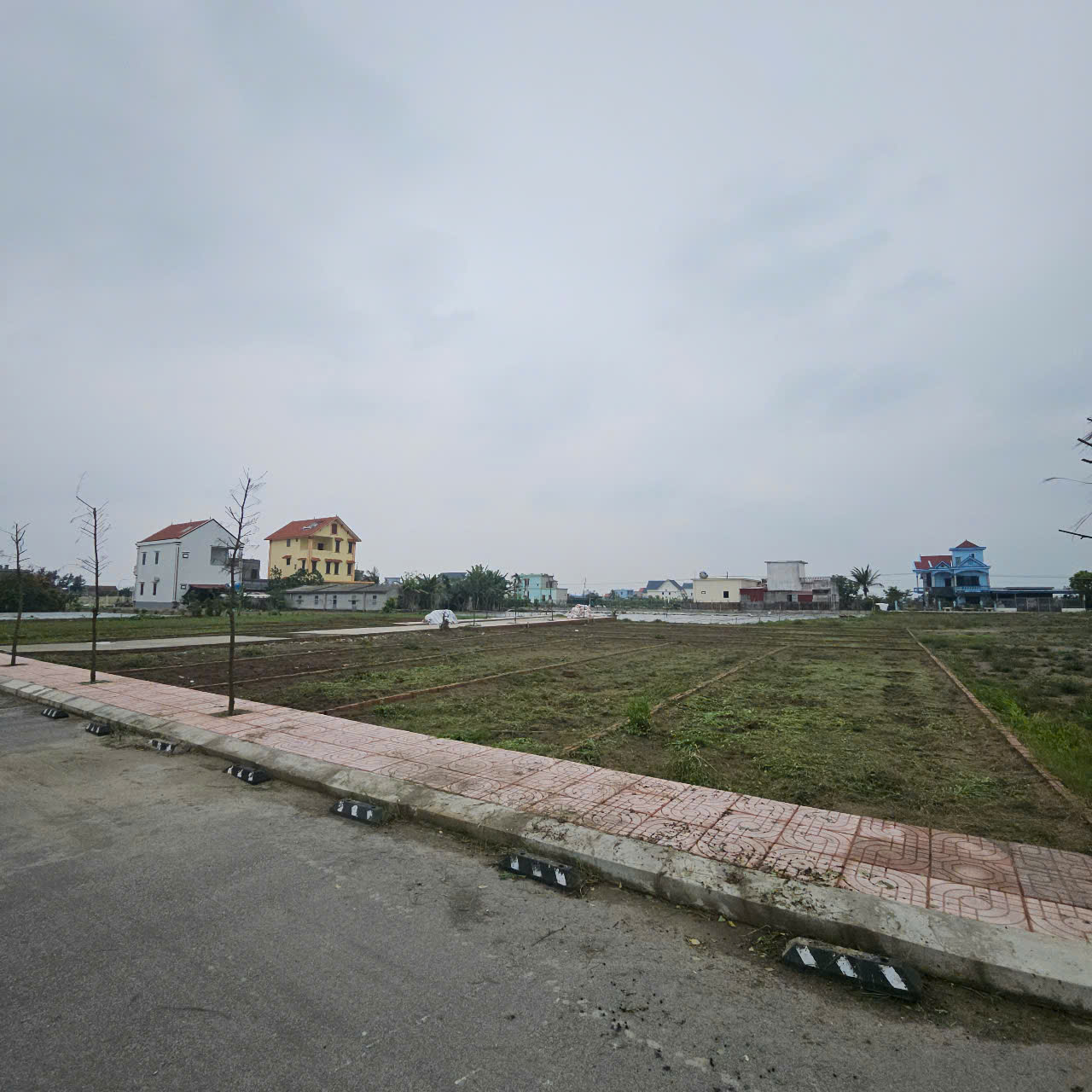 BÁN LÔ ĐẤT CHÍNH CHỦ SÁT BIỂN CHỈ TỪ 1 ĐẾN 2 TỶ - SỔ ĐỎ LÂU DÀI - TỶ SUẤT LỢI NHUẬN CAO - Ảnh 3