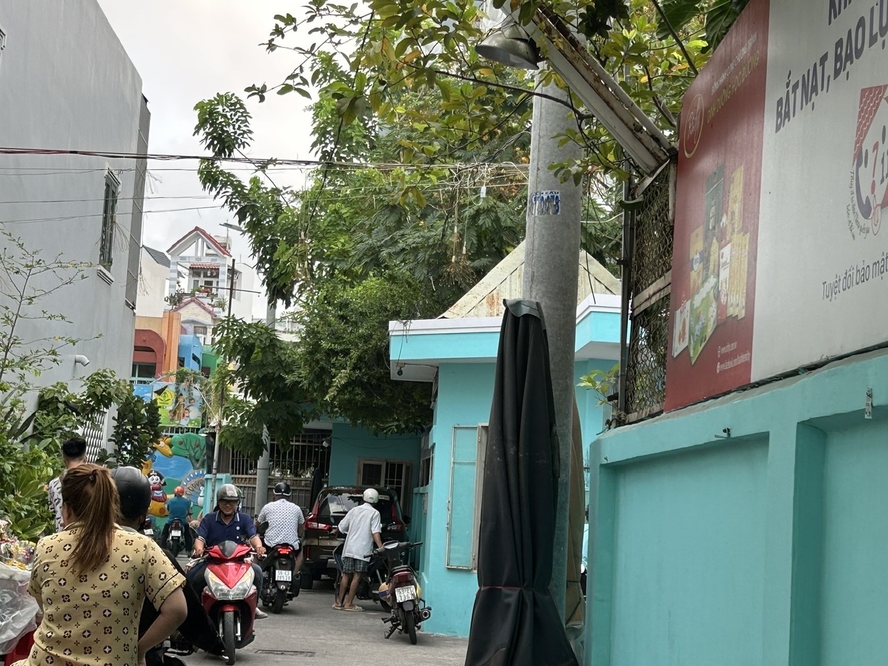 NHÀ MẶT TIỀN - XE HƠI ĐẬU CỬA- KHU DÂN CƯ HIỆN HỮU- THUẬN TIỆN KUNH DOANH ĐA NGÀNH NGHỀ. - Ảnh 4