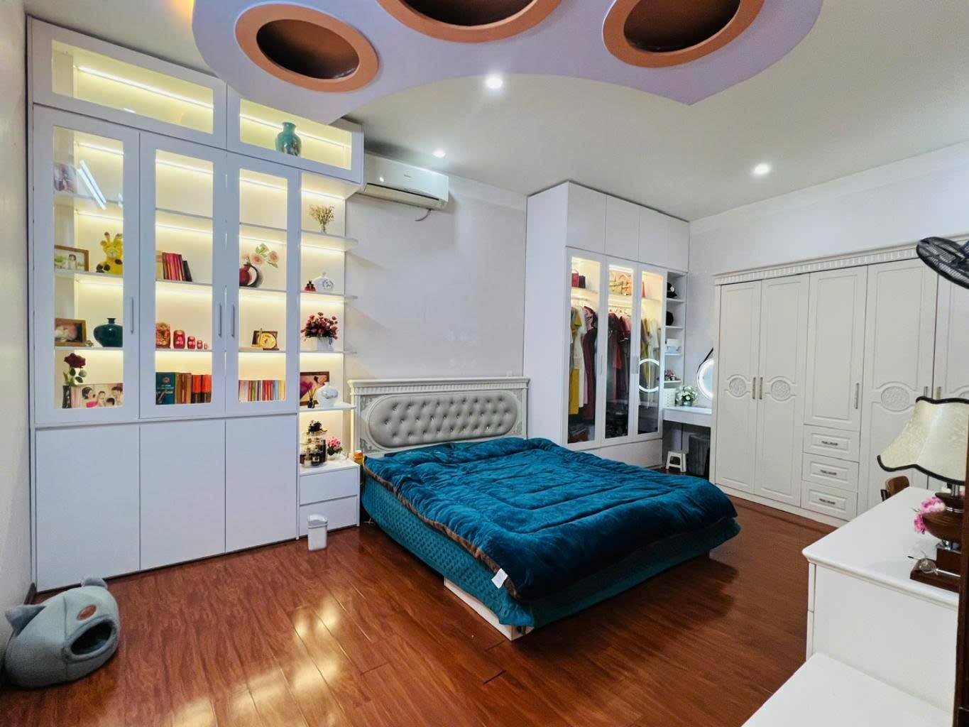 NHÀ  GẦN AEON HÀ ĐÔNG - ĐƯỜNG LÊ QUANG ĐẠO KÉO DÀI- ĐẠI MỖ 63M 5 TẦNG XỊN SÒ - Ảnh 3