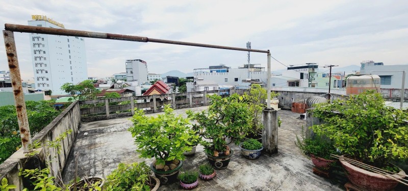 ♥ Nhà MT Nguyễn Tri Phương đường 10.5m, gần Chợ, KD, 62m2, ngang 8m, 3 tầng, 8.x tỷ - Ảnh 4