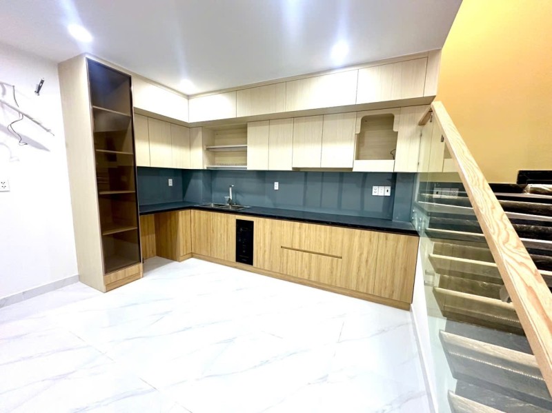 C90 🔥 BÁN NHÀ MẶT TIỀN LÊ VĂN LƯƠNG 123M2, QUẬN 7 – GIẢM SÂU 1.4 TỶ, GIÁ CHỈ 16.x TỶ 🔥 - Ảnh 3