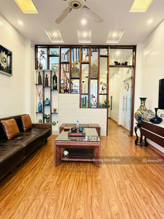 BÁN NHÀ 50M2, LÊ QUANG ĐẠO, NAM TỪ LIÊM, HÀ NỘI - GIÁ 9.6 TỶ - SỔ ĐỎ CHÍNH CHỦ - Ảnh 2