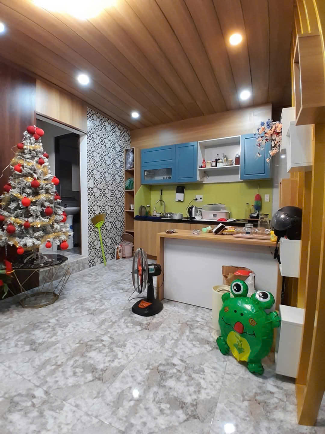 ► Nhà Kiệt Trưng Nữ Vương, gần Lê Đình Thám, 50 m2, 2 tầng sạch đẹp, sân rộng, 2.6 tỷ - Ảnh 3
