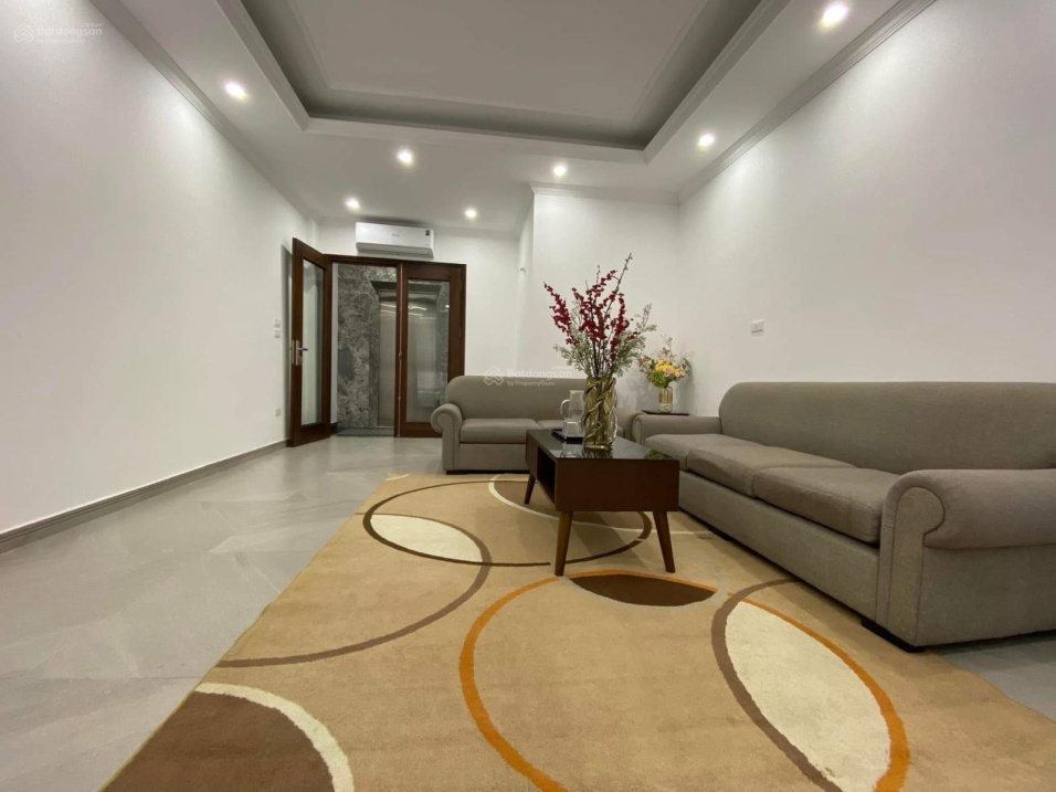 17.5 Tỷ sở hữu Toà nhà 7T Nguyễn Văn Huyên, Ô Tô Tránh , 52M2, MT 4.2M, Kinh Doanh - Ảnh 1