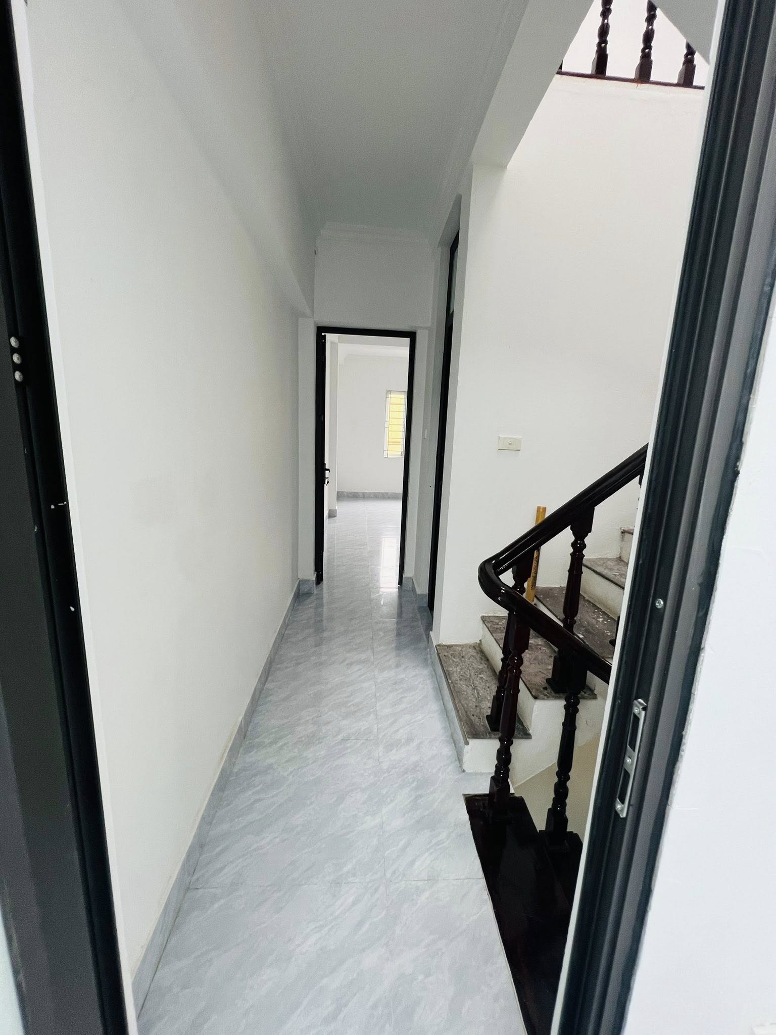 NHÀ PHỐ, TỨ LIÊN, TÂY HỒ-KD-Ô TÔ: 39M X4T, MT 3,7M, GIÁ 10 TỶ. - Ảnh 1