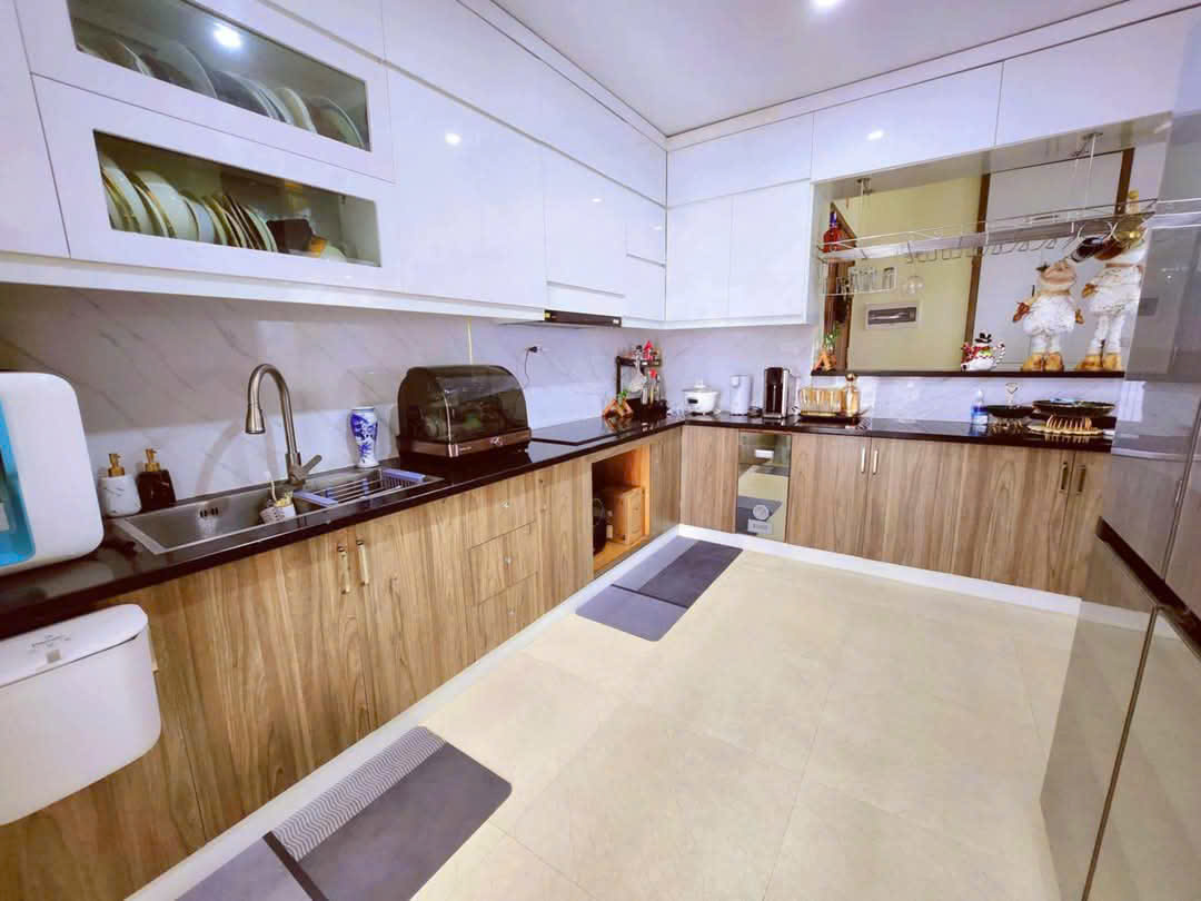 Bán căn hộ 106m2 nội thất hoàng gia mặt phố Trần Hữu Dực Mỹ Đình - Ảnh 3