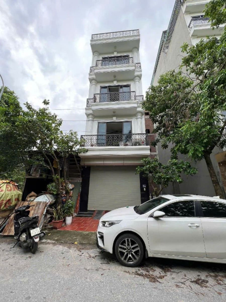 CẦN BÁN NHÀ CHÍNH CHỦ - CÓ 2 VỈA HÈ - VIEW VƯỜN HOA - NO10 - LK 366 KHU CỔNG ĐỒNG - Ảnh chính