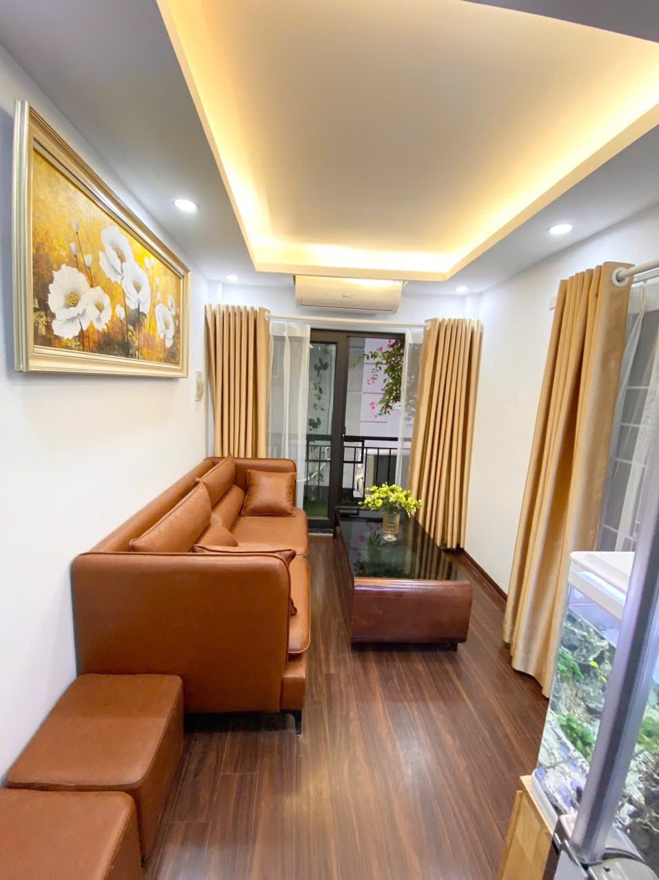 BÁN NHÀ CẦU GIẤY-HOÀNG QUỐC VIỆT-5T-3NGU-3.58TY. <br>LH: 0982769586 - Ảnh chính