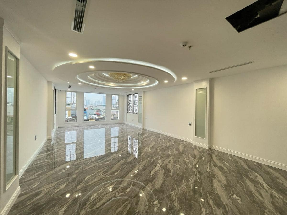 Bán tòa VP mặt phố Hoàng Văn Thái, 105m2, 9 tầng 1 hầm thang máy, mặt tiền 6m, nhỉnh 55 tỷ, KD đỉnh - Ảnh 1